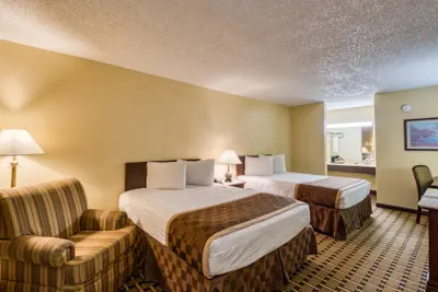 Photo 3 - Palms Garden Inn