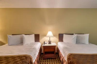 Photo 5 - Palms Garden Inn