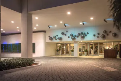 Photo 2 - Doubletree Resort by Hilton Hollywood Beach