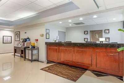 Photo 4 - Comfort Inn Alpharetta - Atlanta North