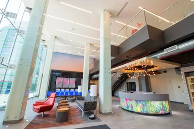 Photo 5 - Aloft by Marriott New York LaGuardia Airport