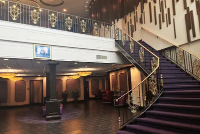 Photo 2 - Royal Regency Hotel