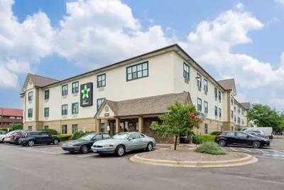 Photo 2 - Extended Stay America Select Suites Chicago Naperville West