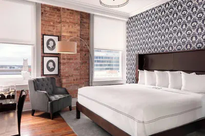 Photo 2 - Q&C Hotel and Bar, New Orleans, Autograph Collection