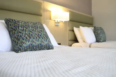 Photo 3 - Pasadena Inn at Old Town