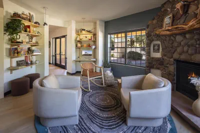 Photo 3 - Mountain Modern Sedona, Tapestry Collection by Hilton