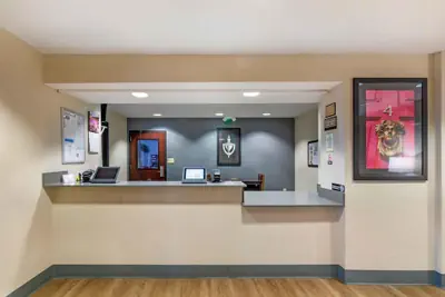 Photo 4 - Extended Stay America Suites Kansas City Airport