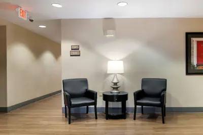 Photo 5 - Extended Stay America Suites Kansas City Airport