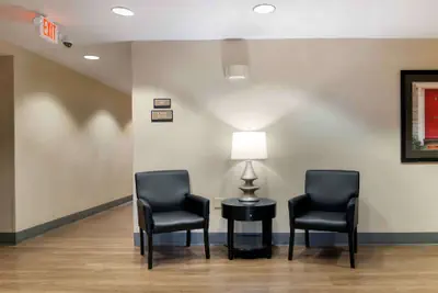 Photo 5 - Extended Stay America Suites Kansas City Airport
