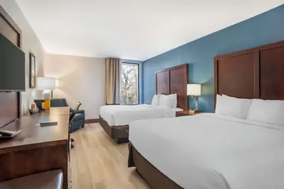 Photo 5 - Comfort Inn Charlotte Airport Uptown