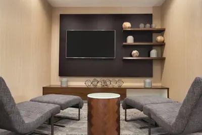 Photo 5 - Courtyard by Marriott Charlotte Airport North
