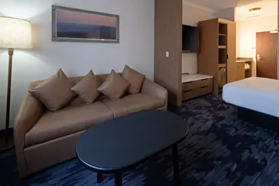 Photo 5 - Fairfield by Marriott Inn & Suites Seattle Sea-Tac Airport