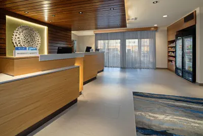 Photo 3 - Fairfield by Marriott Inn & Suites Seattle Sea-Tac Airport
