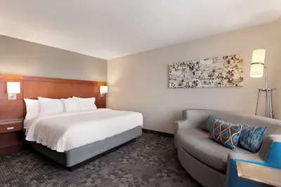 Photo 5 - Courtyard by Marriott Tulsa Central