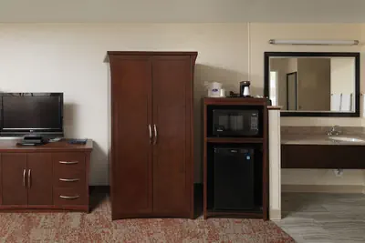Photo 5 - Crystal Inn Hotel & Suites Salt Lake City