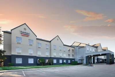 Photo 2 - Fairfield Inn & Suites Fort Worth/Fossil Creek