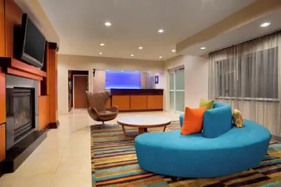 Photo 4 - Fairfield Inn & Suites Fort Worth University Drive