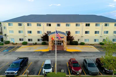 Photo 2 - Comfort Inn South Tulsa - Woodland Hills