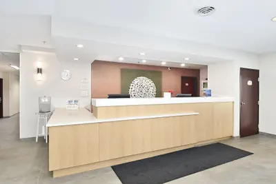 Photo 3 - Fairfield Inn & Suites by Marriott Portland Airport