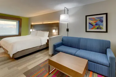 Photo 5 - Holiday Inn Express & Suites Greenville Airport by IHG