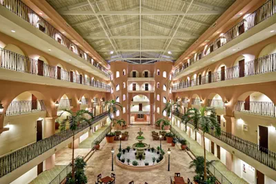 Photo 4 - Embassy Suites by Hilton Charleston Historic District