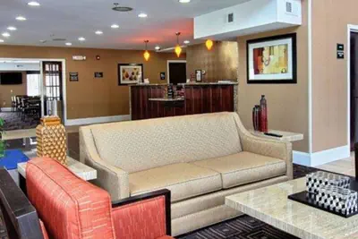 Photo 2 - Quality Inn & Suites Greenville near downtown