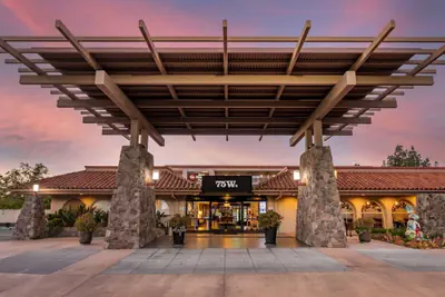 Photo 2 - Best Western Plus Thousand Oaks Inn
