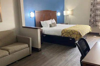 Photo 5 - Baymont by Wyndham Oklahoma City/Quail Springs