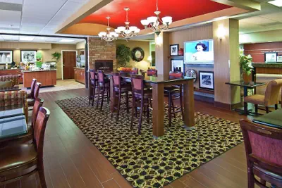 Photo 5 - Hampton Inn Oklahoma City-Northwest