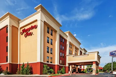 Photo 2 - Hampton Inn Oklahoma City-Northwest