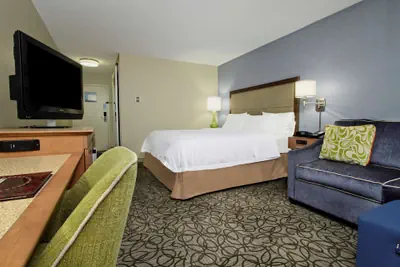Photo 5 - Hampton Inn Austin/Airport Area South