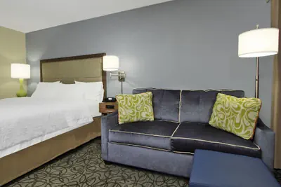 Photo 4 - Hampton Inn Austin/Airport Area South