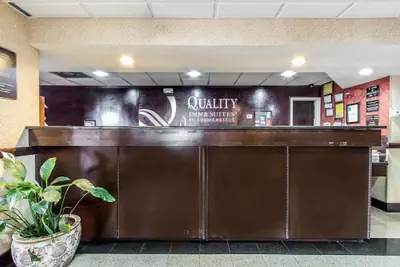 Photo 3 - Quality Inn & Suites Memphis East