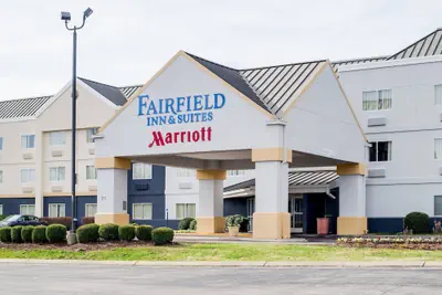 Photo 2 - Fairfield Inn & Suites by Marriott Nashville at Opryland