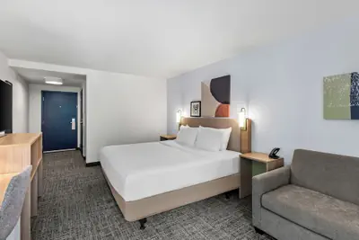 Photo 5 - Spark by Hilton Alpharetta Roswell