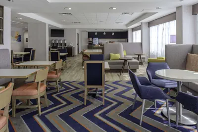 Photo 3 - Hampton Inn Sarasota - I-75 Bee Ridge