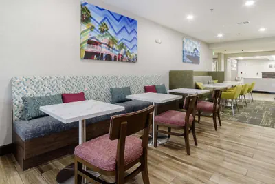 Photo 5 - Hampton Inn Port Charlotte