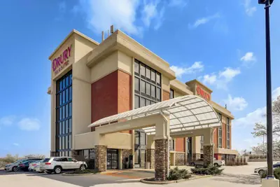 Photo 2 - Drury Inn & Suites St. Louis St. Peters