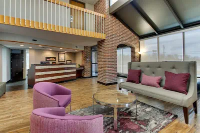 Photo 5 - Drury Inn & Suites Poplar Bluff