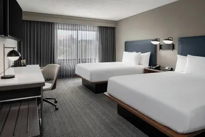 Photo 4 - Courtyard by Marriott Jacksonville Butler Boulevard