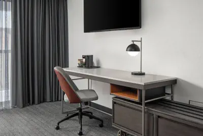 Photo 5 - Courtyard by Marriott Jacksonville Butler Boulevard