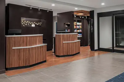 Photo 3 - Courtyard by Marriott Jacksonville Butler Boulevard