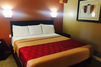 Photo 4 - Baymont by Wyndham Ontario