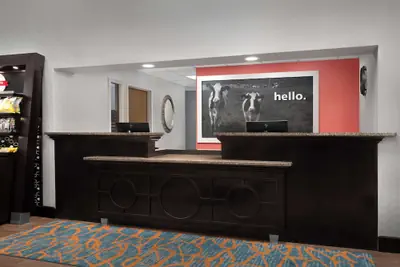 Photo 5 - Hampton Inn Russellville