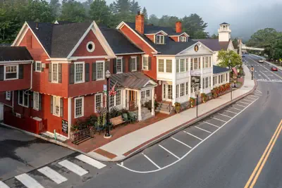 Photo 2 - Green Mountain Inn