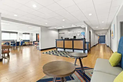 Photo 5 - Hampton Inn Blytheville