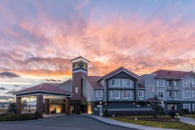 Photo 2 - La Quinta Inn & Suites by Wyndham Denver Tech Center