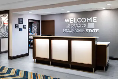 Photo 4 - Hampton Inn Denver-International Airport