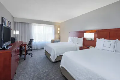 Photo 4 - Courtyard by Marriott Harlingen