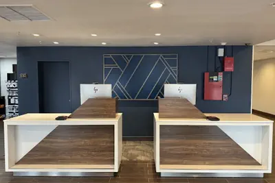 Photo 3 - Holiday Inn Express Denver Central North by IHG